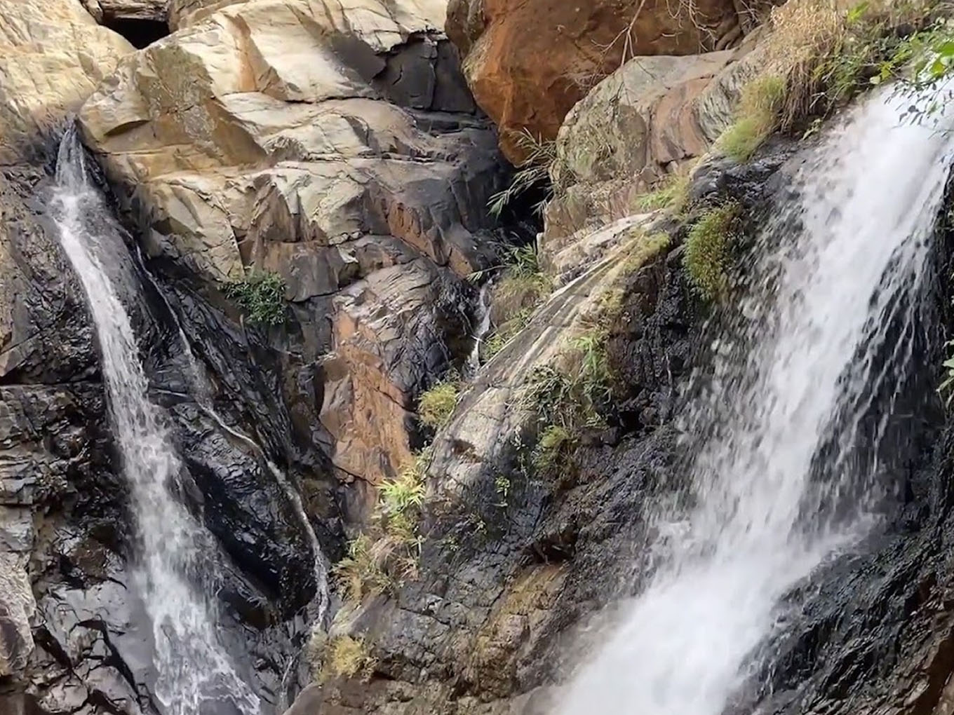 Badal Giri Waterfall