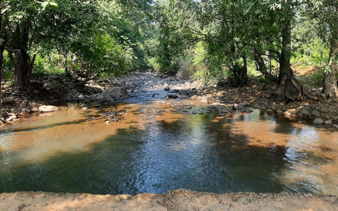 Brahman Kund Waterfall, Bangriposi, Odisha