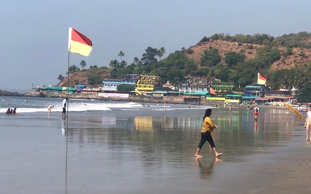 Arambol Beach, Goa (Things to do, Location, Activities, Night Life & Facts)