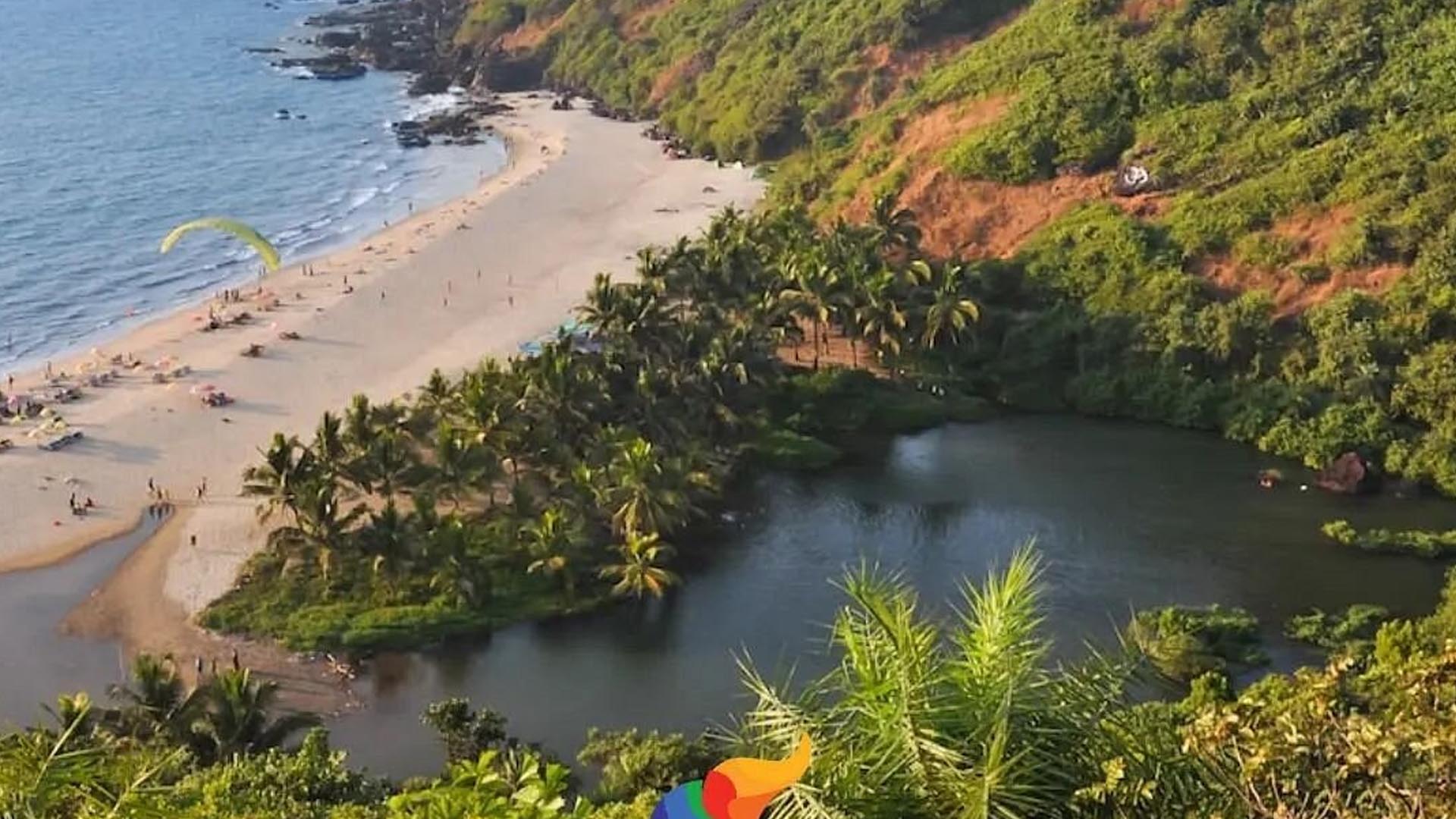 Arambol Beach, Goa (Things to do, Location, Activities, Night Life & Facts)