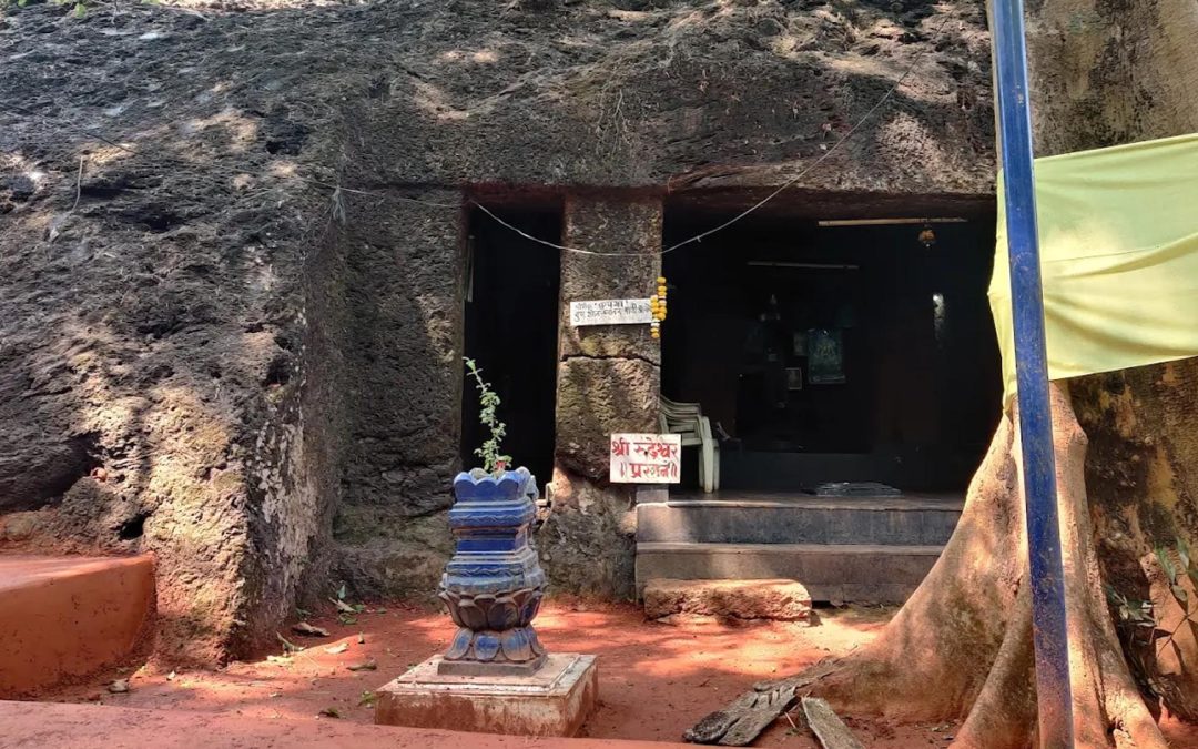 Lamgau Caves, Goa (Things to do, Location, Activities, Night Life & Facts)