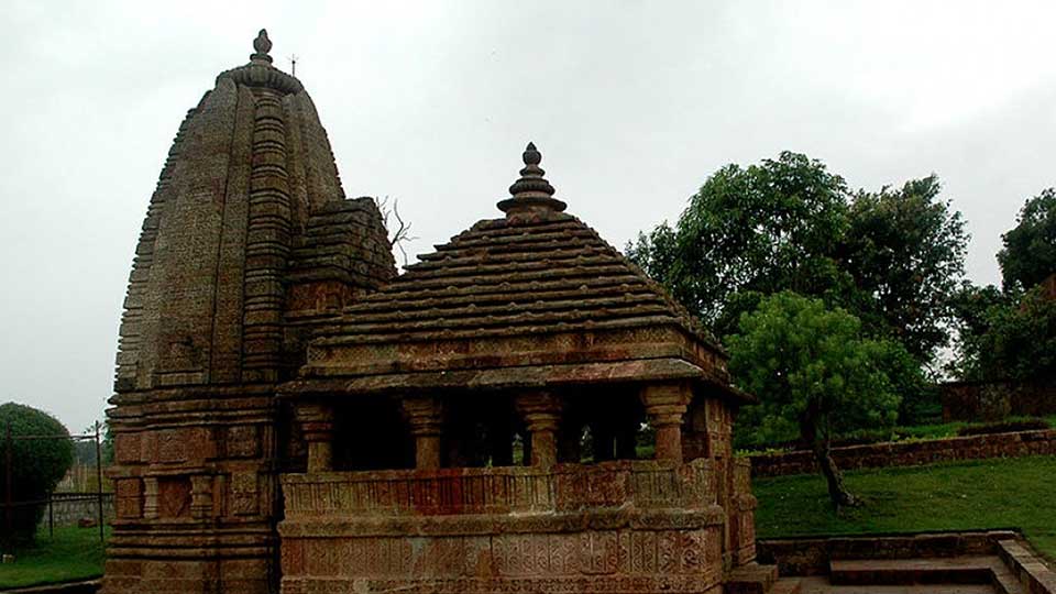 Pataleshwar Temple, Jaipur, Rajasthan