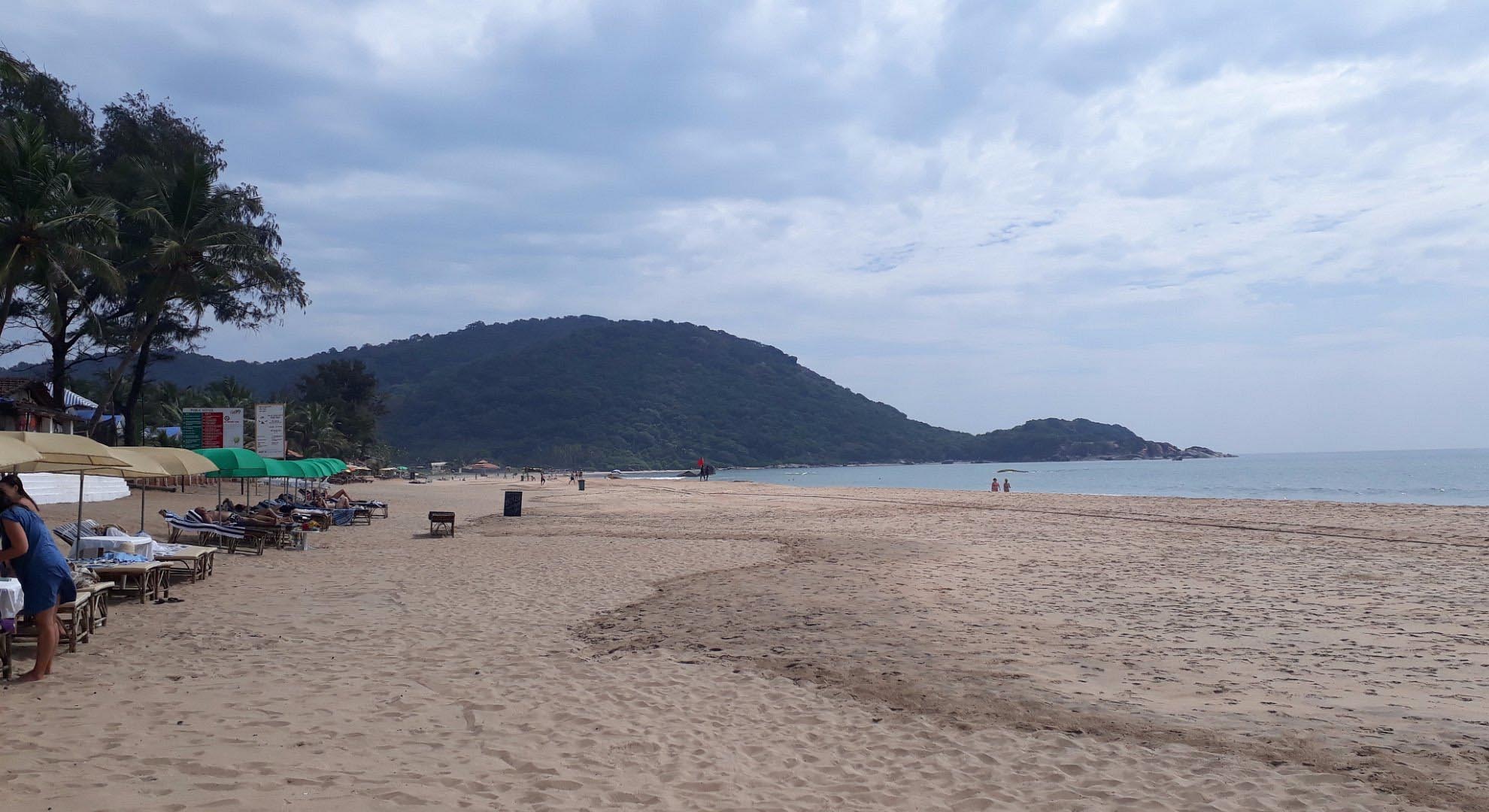 Agonda Beach, Goa (Things to do, Location, Activities, Night Life & Facts)