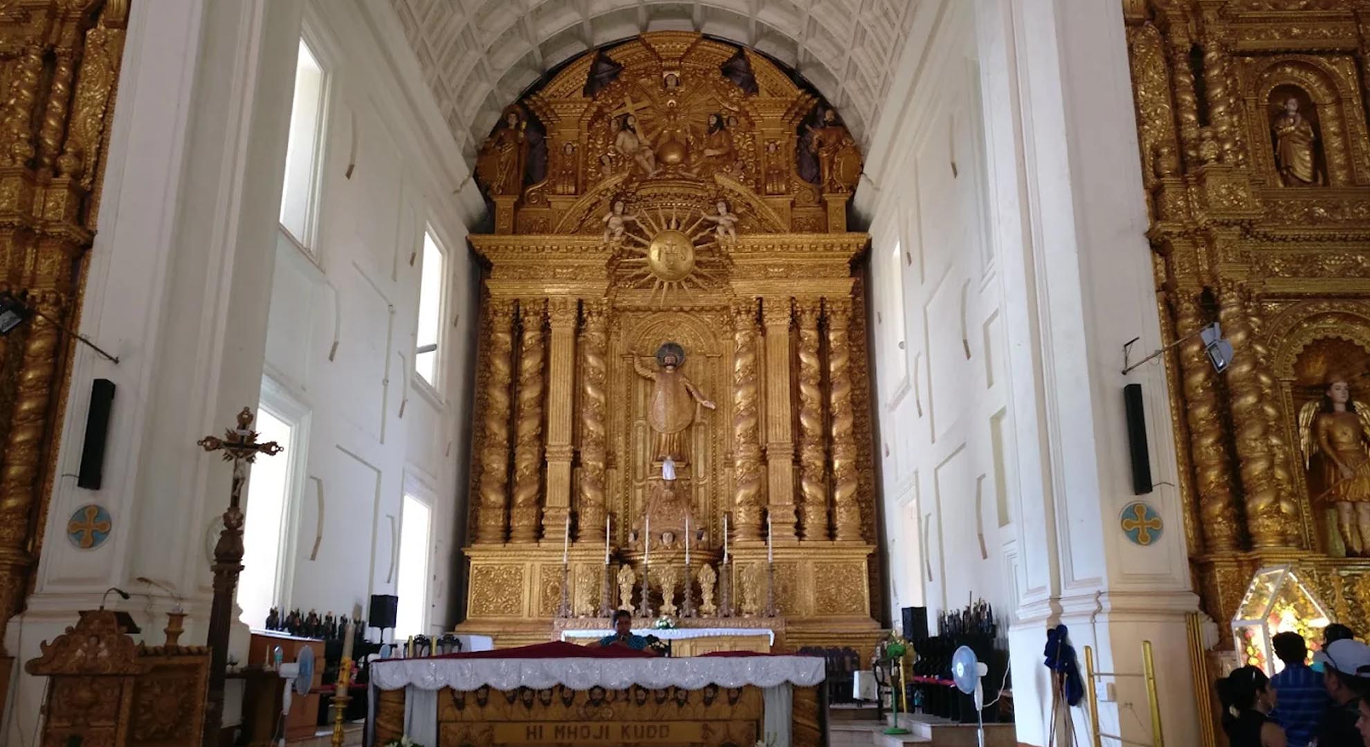 Basilica de Bom Jesus, Goa